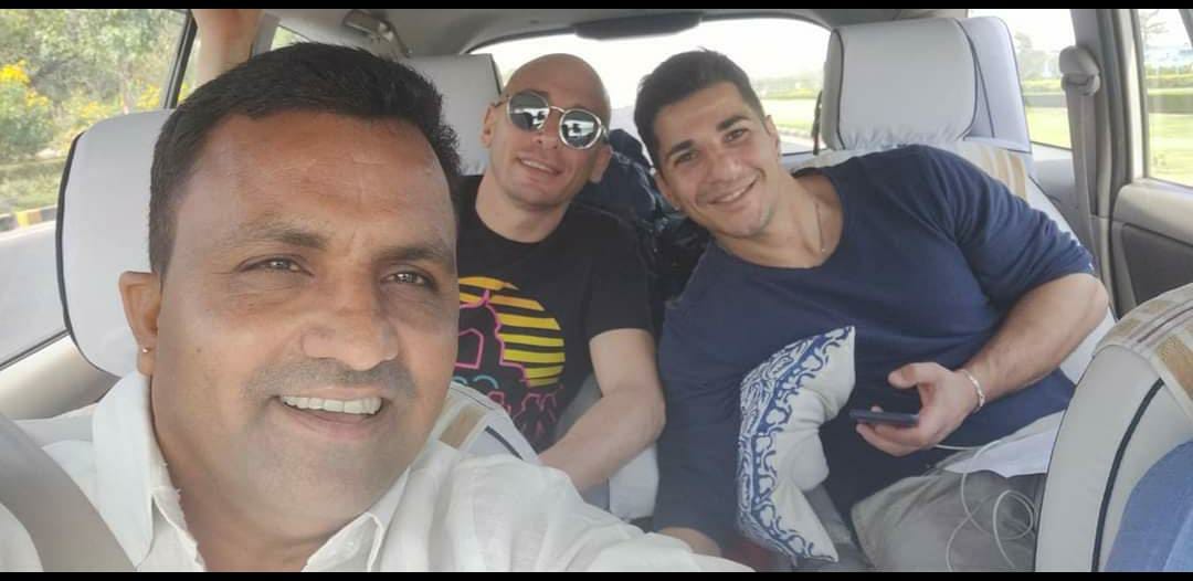 Tour operator con auto privata